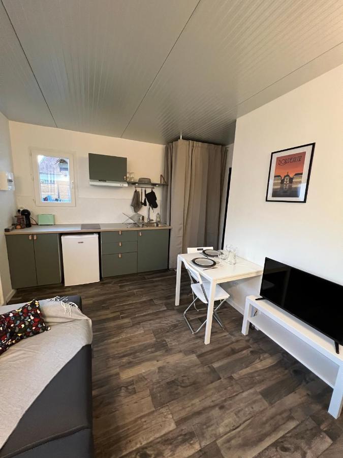 La Bordelaise - Logement Cosy Avec Jardin A Bègles Exterior foto